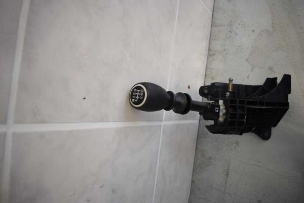 LEVIER DE VITESSE FIAT DUCATO/CITROEN JUMPER/PEUGEOT BOXER - Vue 3